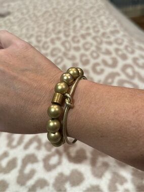 Gold Beaded Stretch and Knot Bangle Bracelet - Women Jewelry